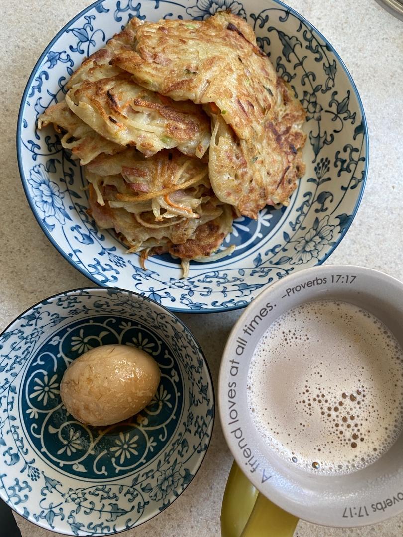土豆胡萝卜健康早餐饼