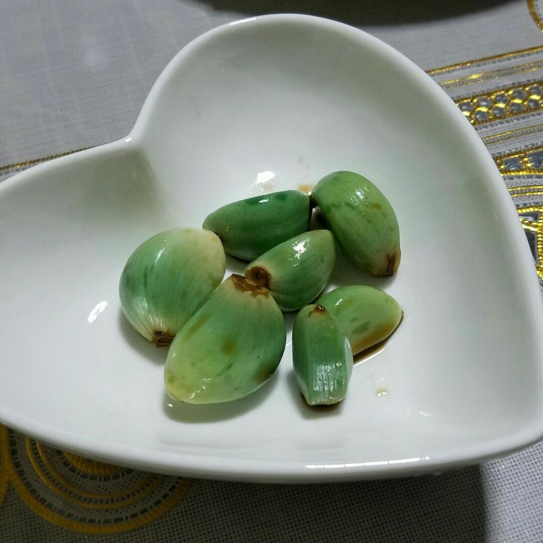 腊八蒜（陈醋腌蒜）