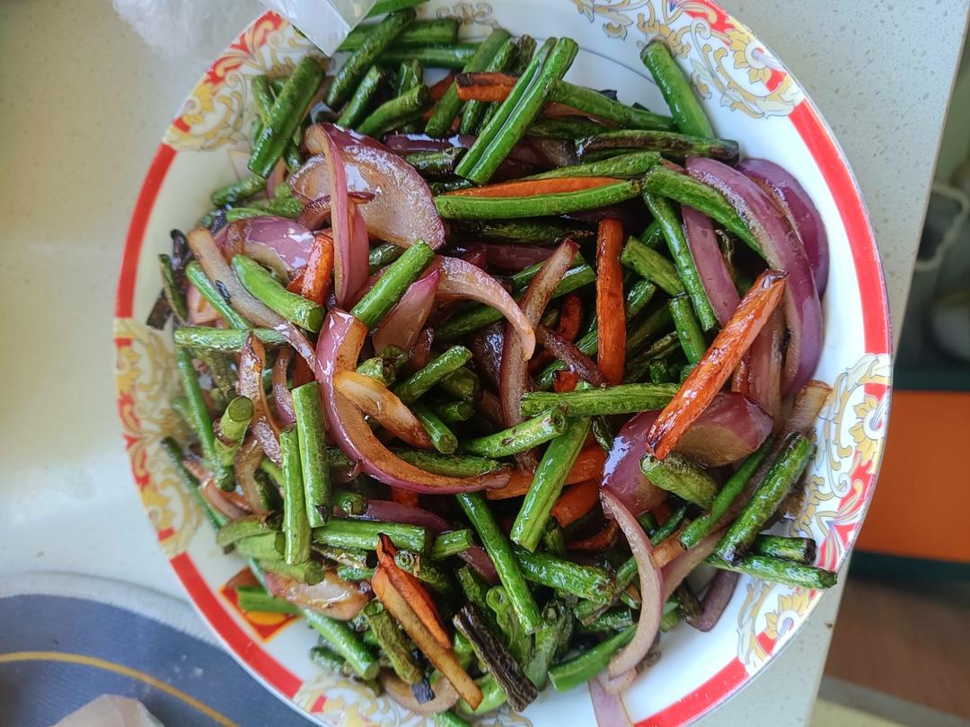 豇豆炒洋葱