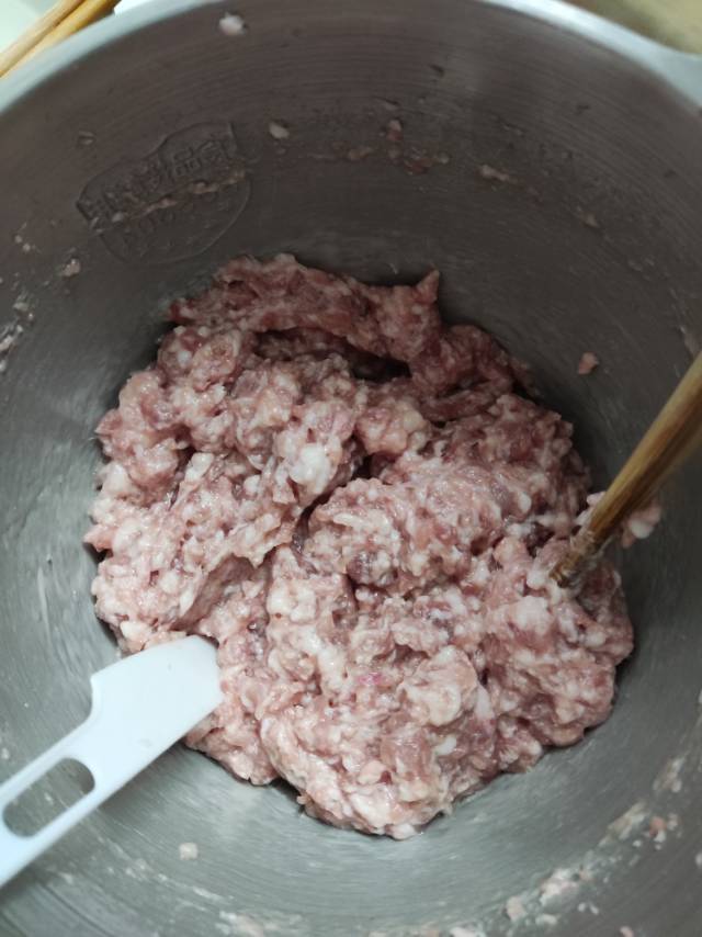神仙水打馅（钟水饺标配，纯肉馅）