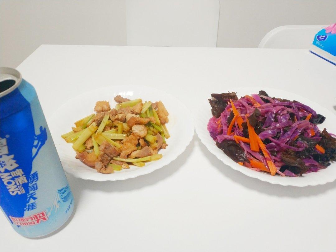 芹菜炒肉