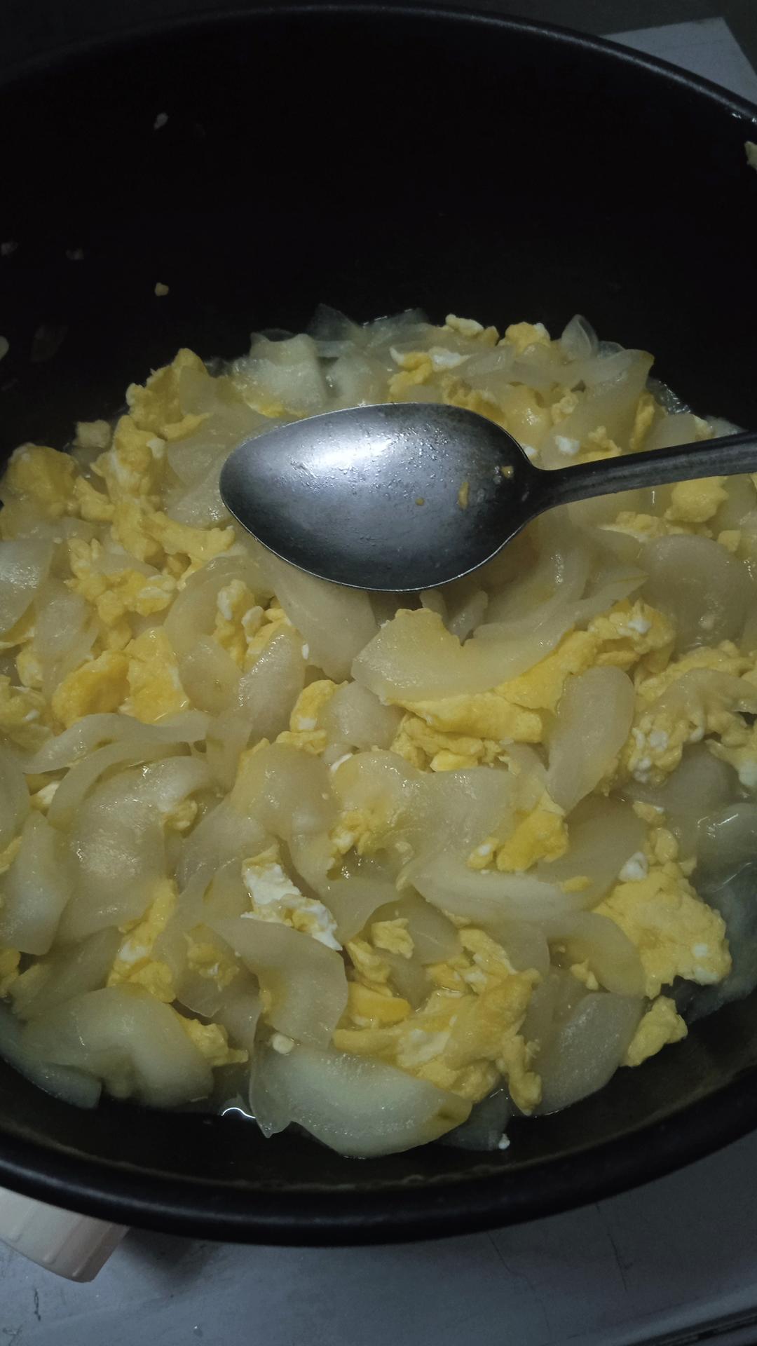 黄瓜炒鸡蛋|清爽解腻，减脂必备
