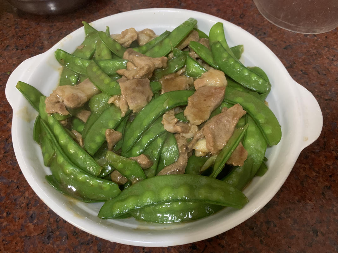 荷兰豆炒肉