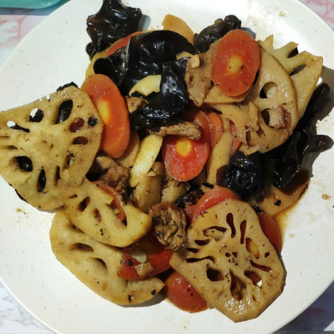 酸菜藕片炒小里脊
