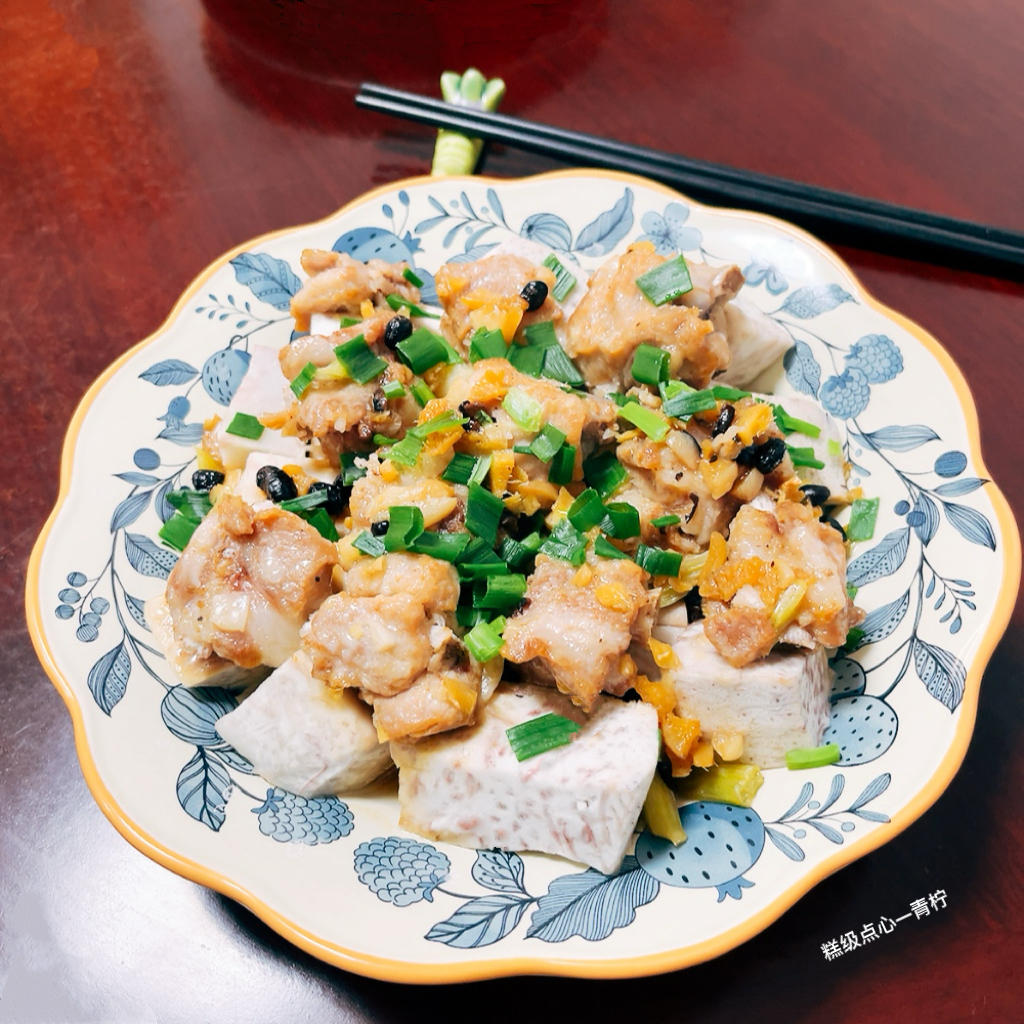 轻盐美味👉芋头蒸排骨