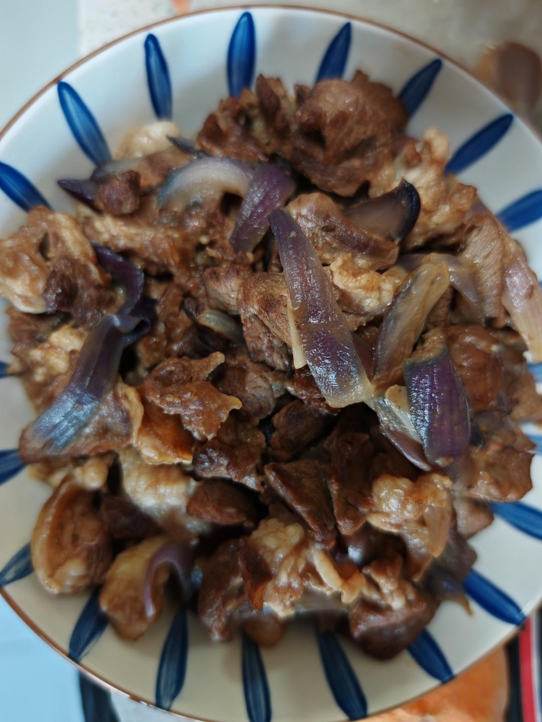 家常孜然洋葱炒羊肉