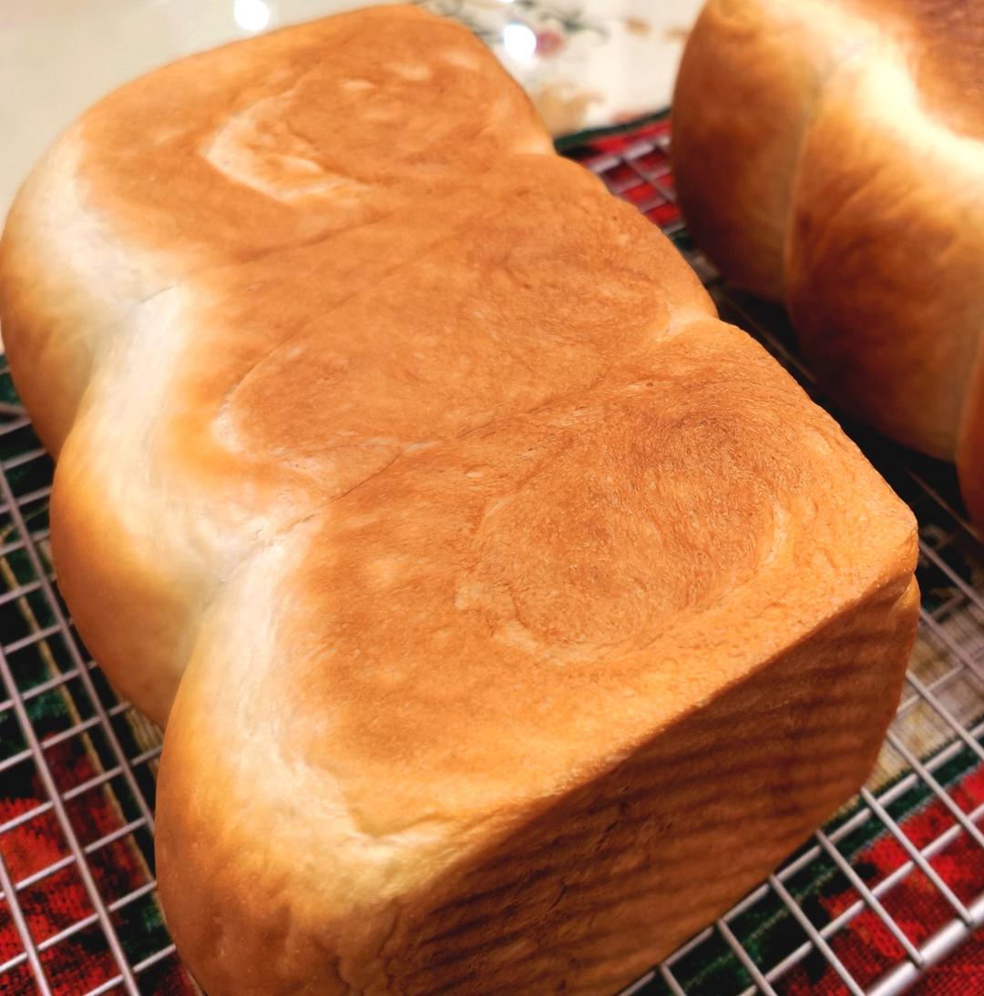 超柔牛奶棉花吐司（最详细的吐司食谱）