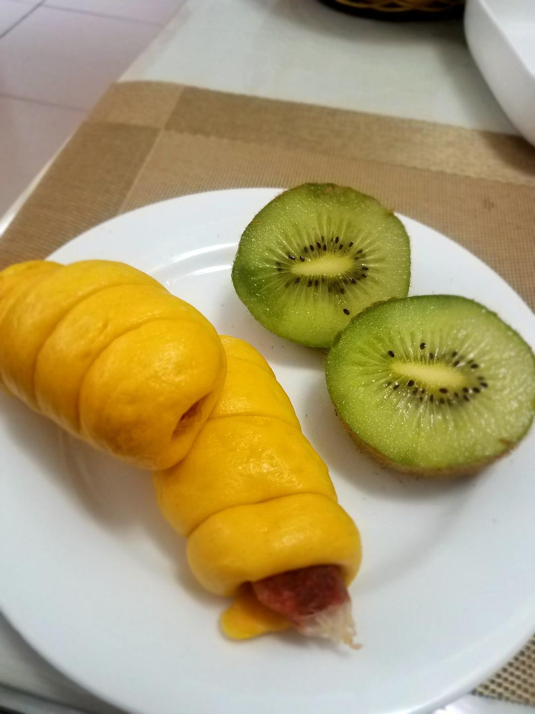 南瓜香肠卷