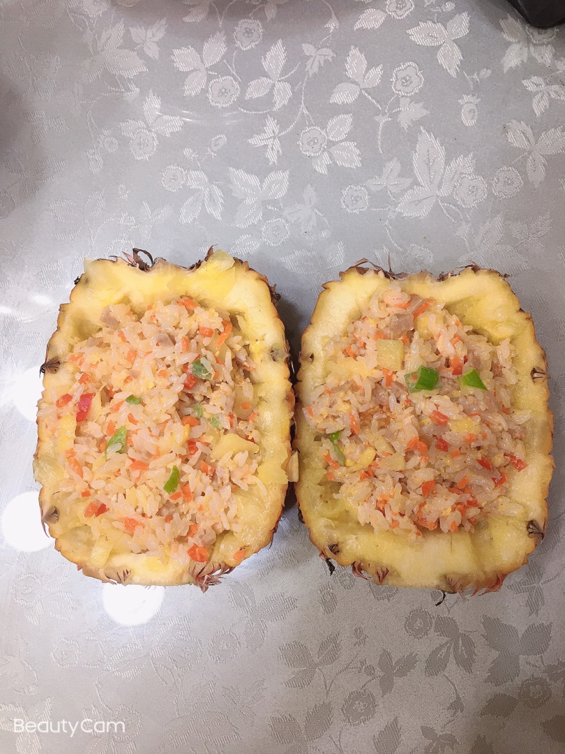 酸甜软糯的菠萝饭，做法如此简单！