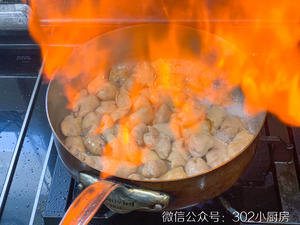 【0283】蒜仔烧肥肠（陈皮丝版） <302小厨房>的做法 步骤7
