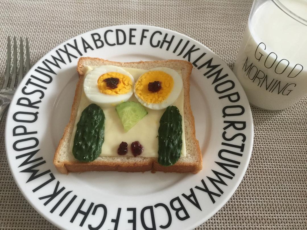 超萌猫头鹰吐司早餐