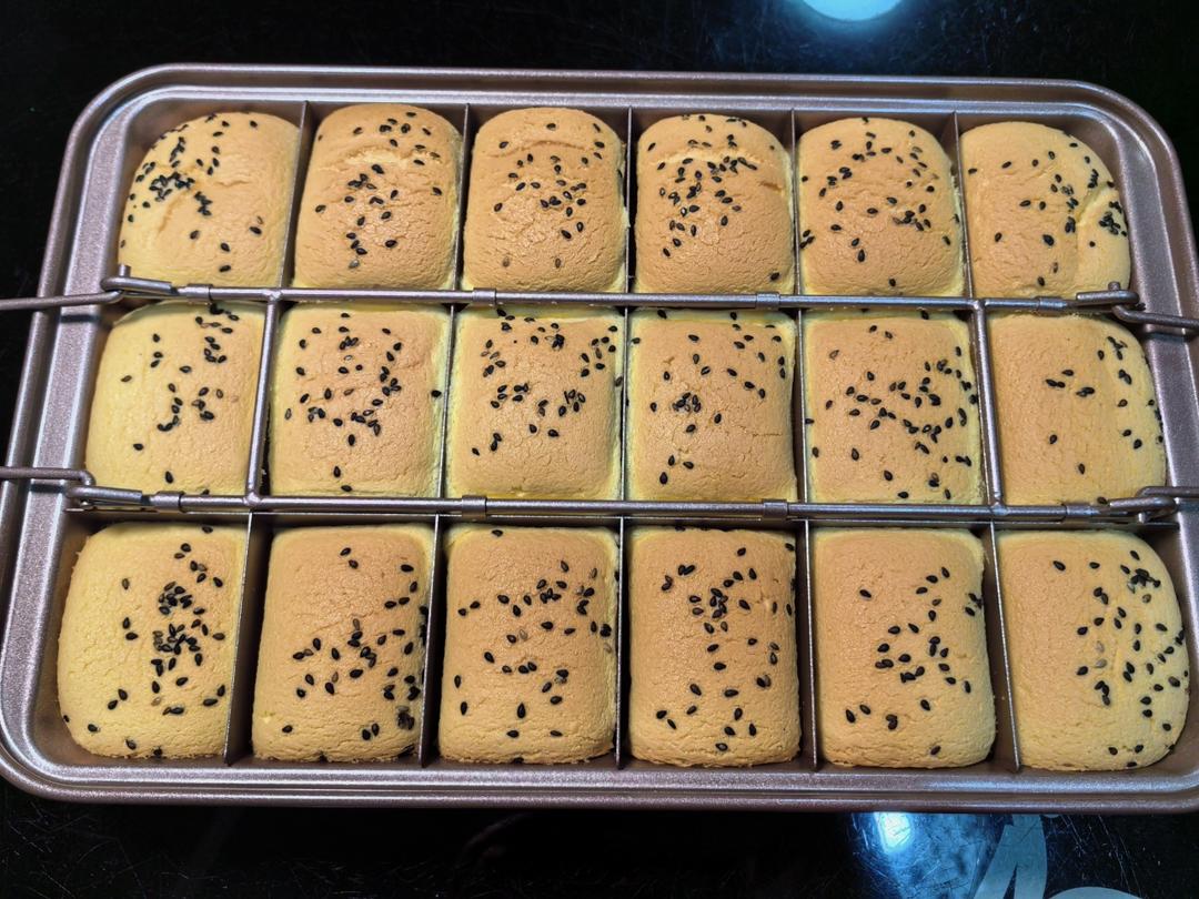 相比较于戚风蛋糕，糯米蛋糕！它就是独特的存在~