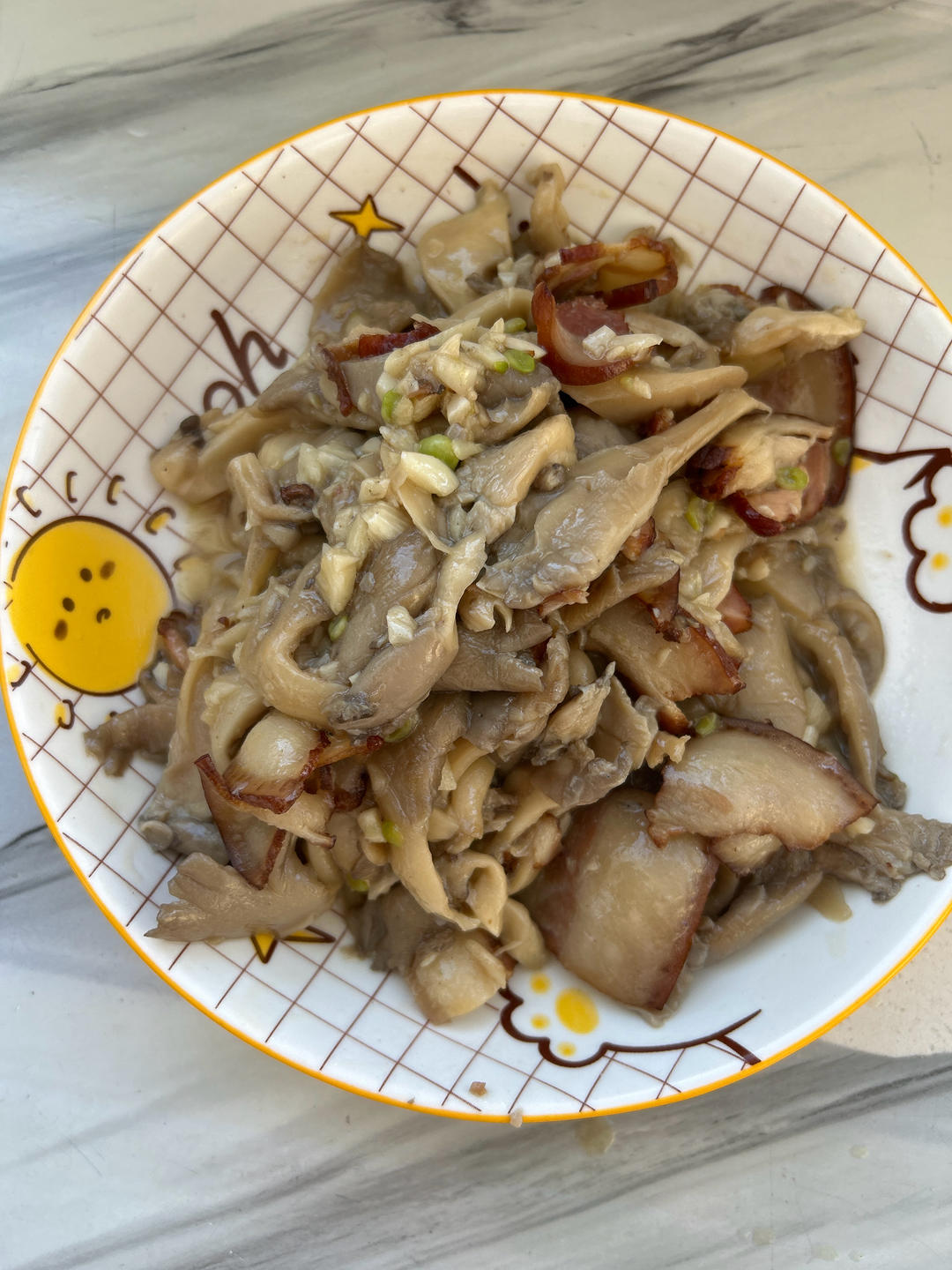 人工菌炒腊肉（平菇炒腊肉）