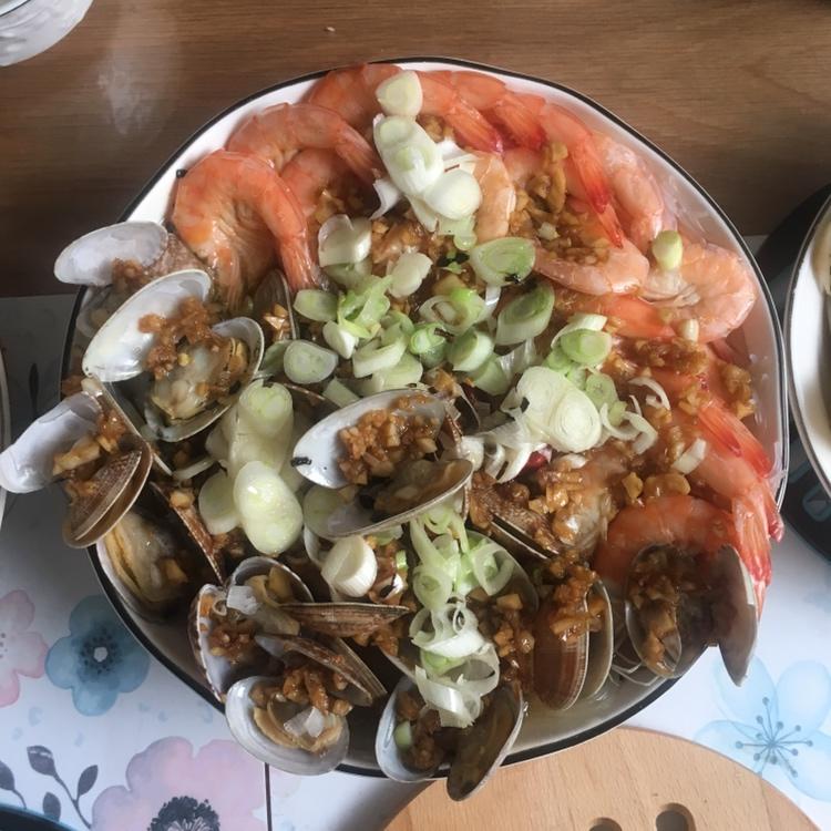 【蒜蓉粉丝蒸双鲜】