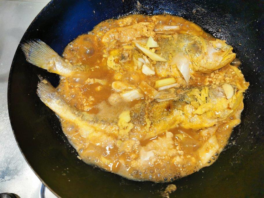 红烧鲫鱼新做法