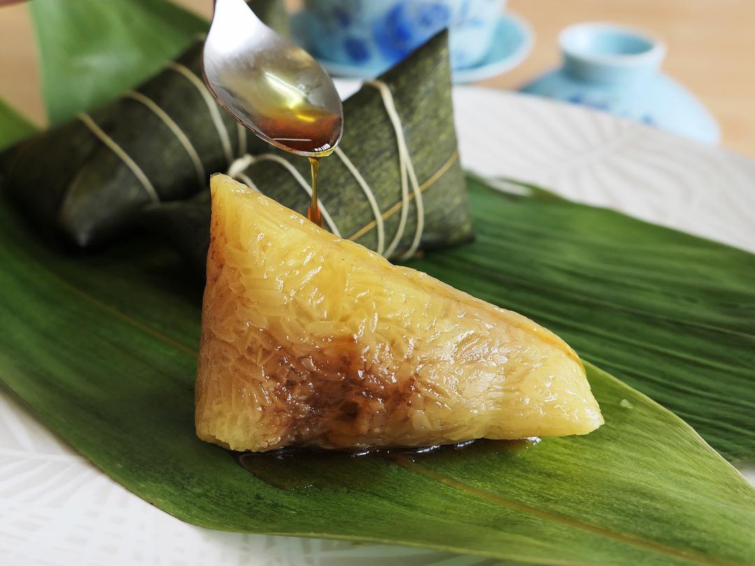 迷你豆沙枧水粽的做法步骤图怎么做好吃