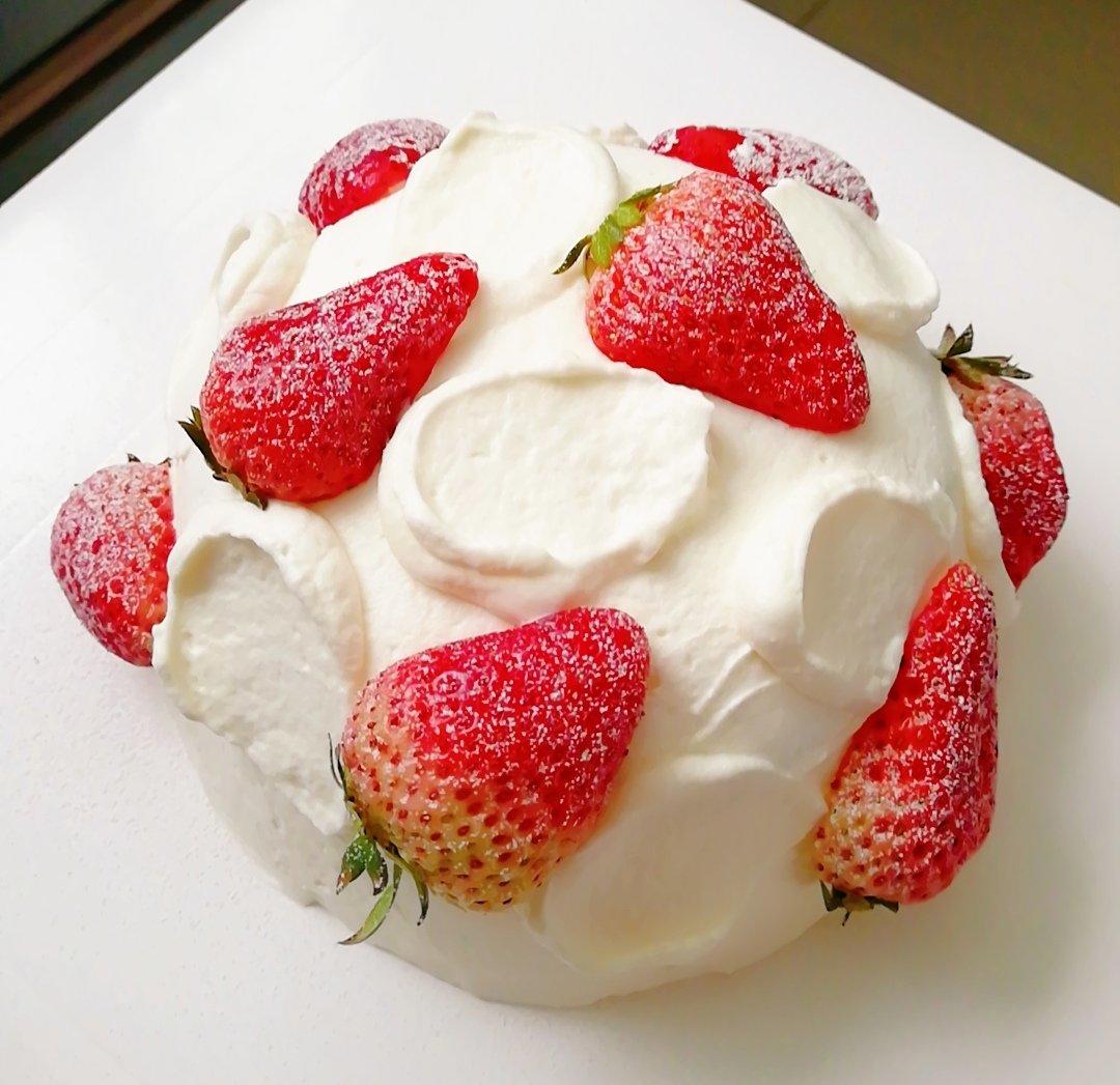 草莓🍓炸弹蛋糕