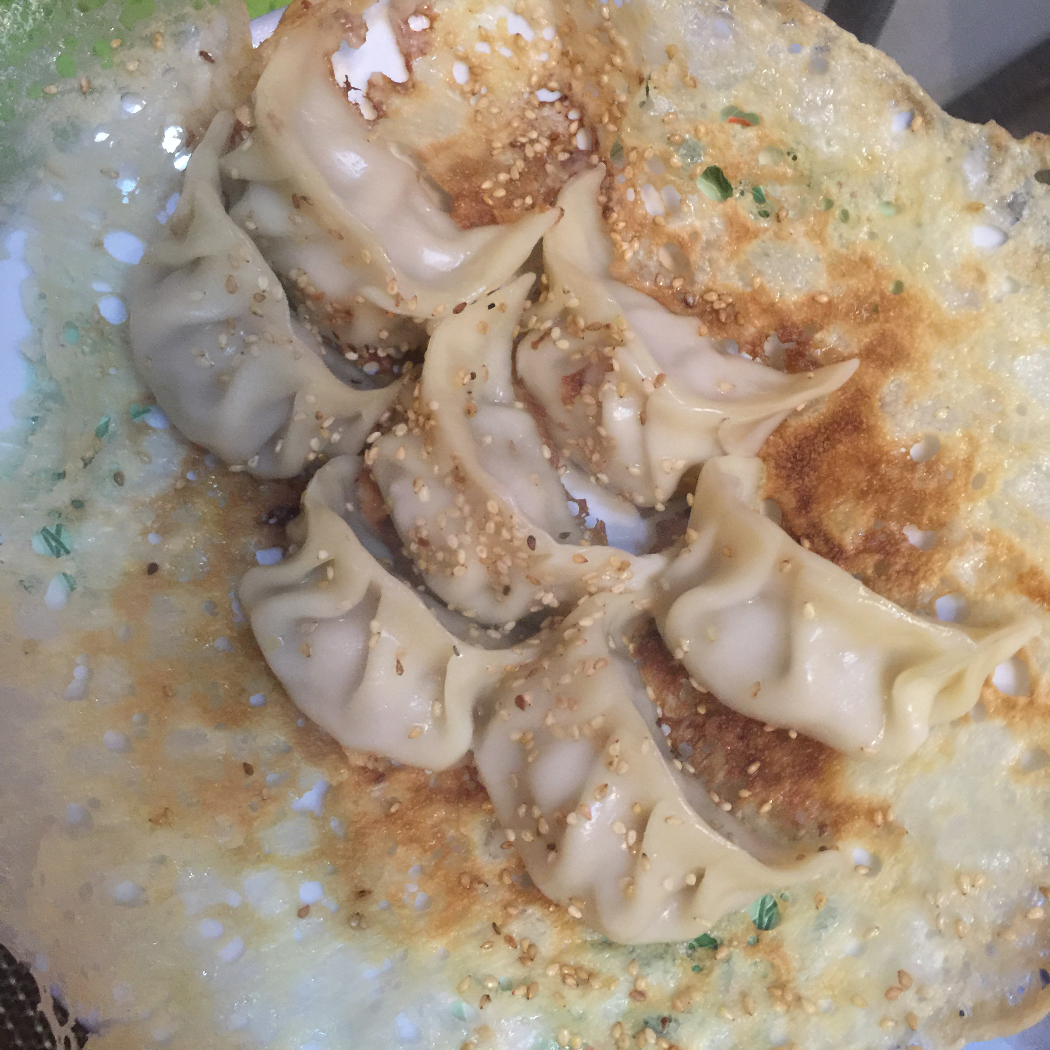 速冻饺子版锅贴