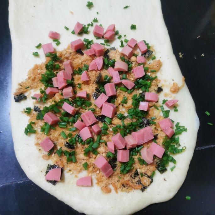 又香又软的马苏里拉肉松吐司