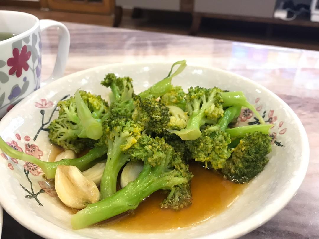 蚝油蒜蓉西兰花