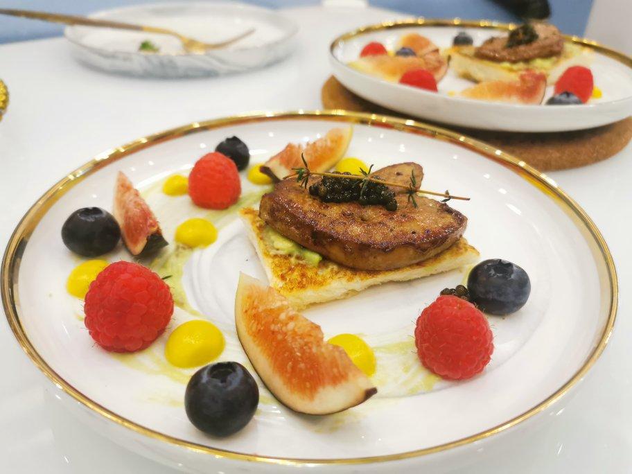 【法式煎鹅肝】只需轻松几步就能做出美味高颜值的法式煎鹅肝