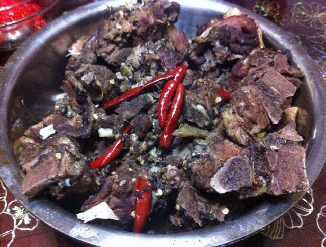 香喷喷的家常炖菜-----炖腔骨