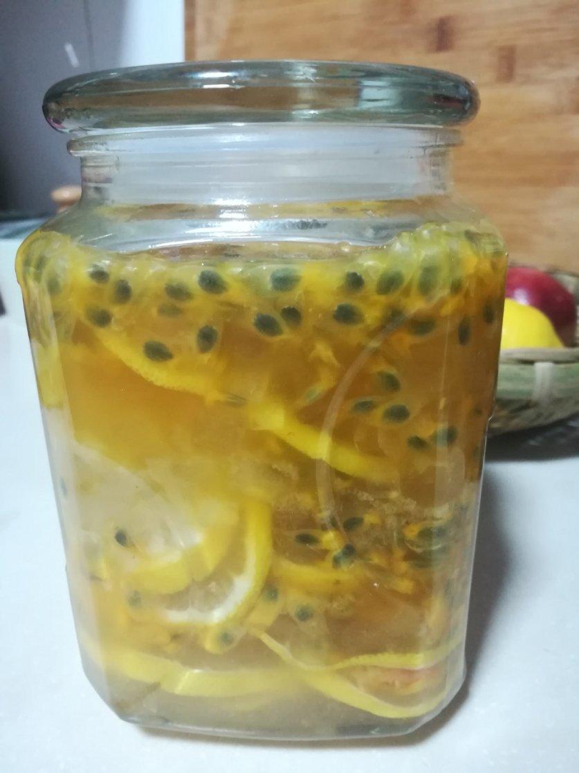 百香果柠檬蜂蜜饮