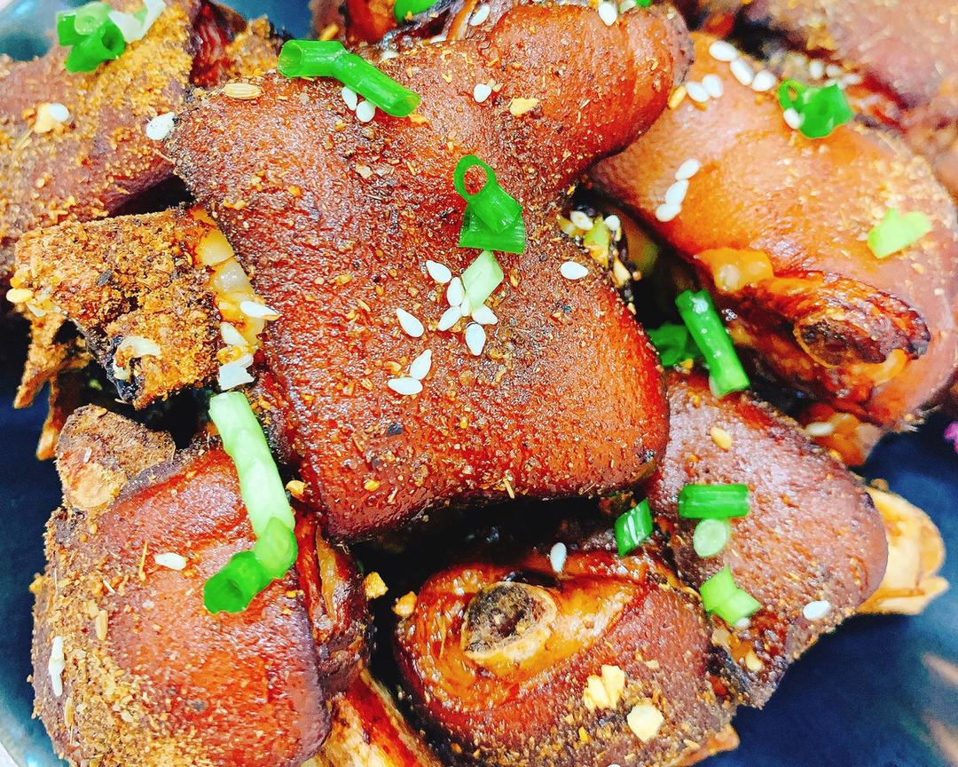 超好吃的孜然烤猪蹄的做法