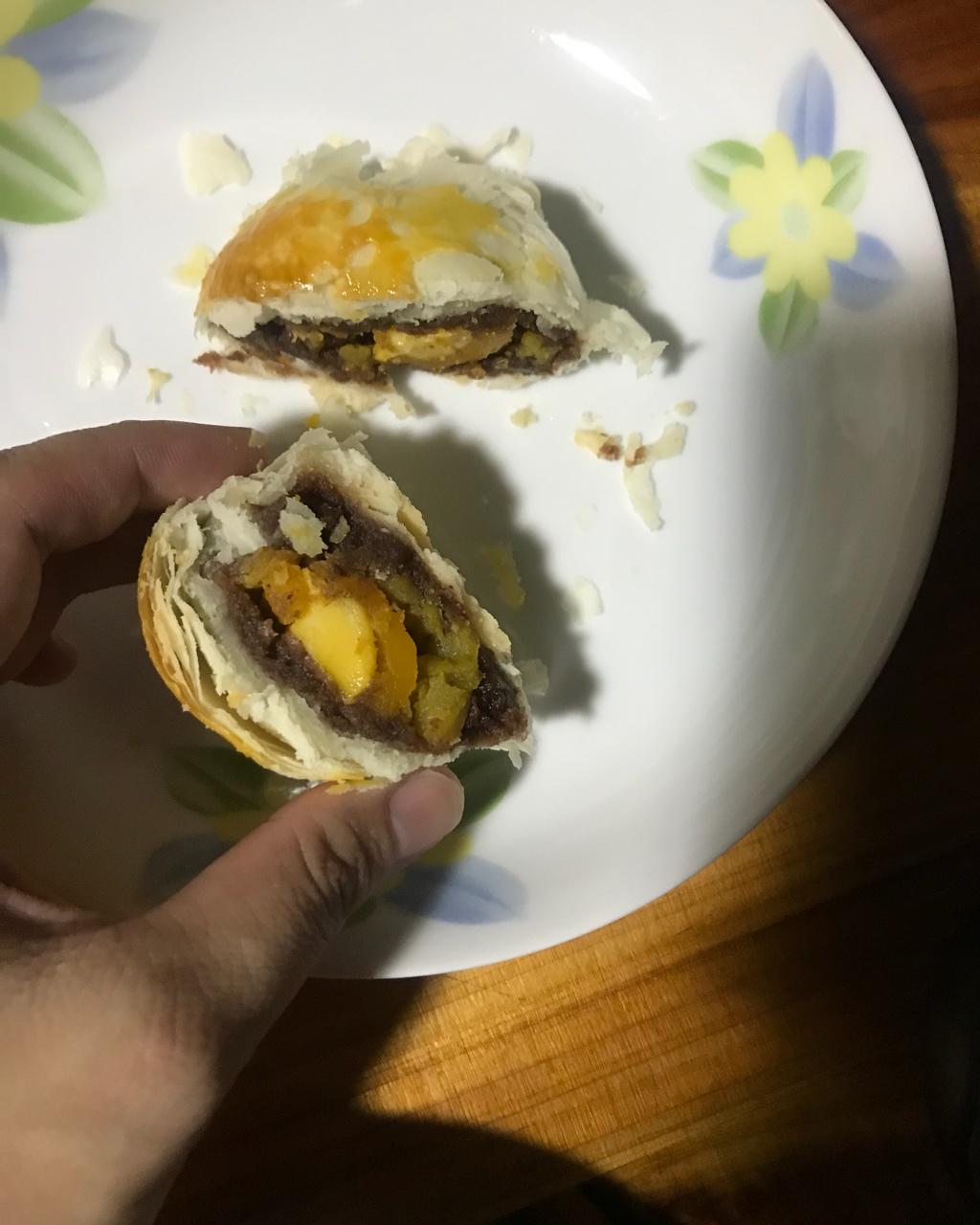 蛋黄酥