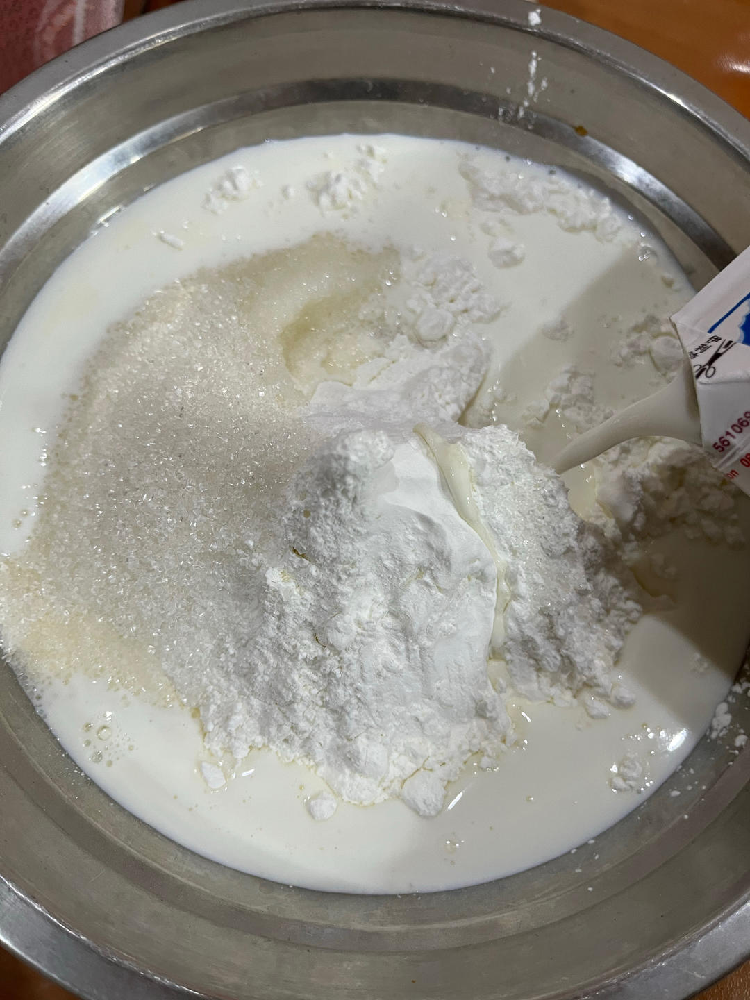 纯奶手撕吐司的做法 步骤1