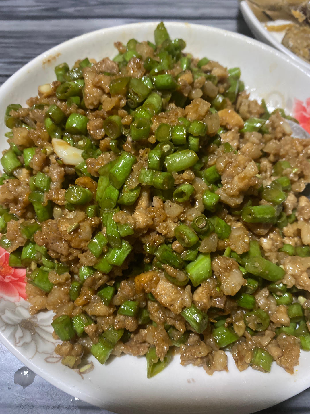 超简单的家常下饭菜猪肉末辣炒豆角