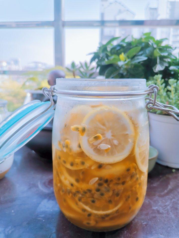 柠檬百香果蜜~