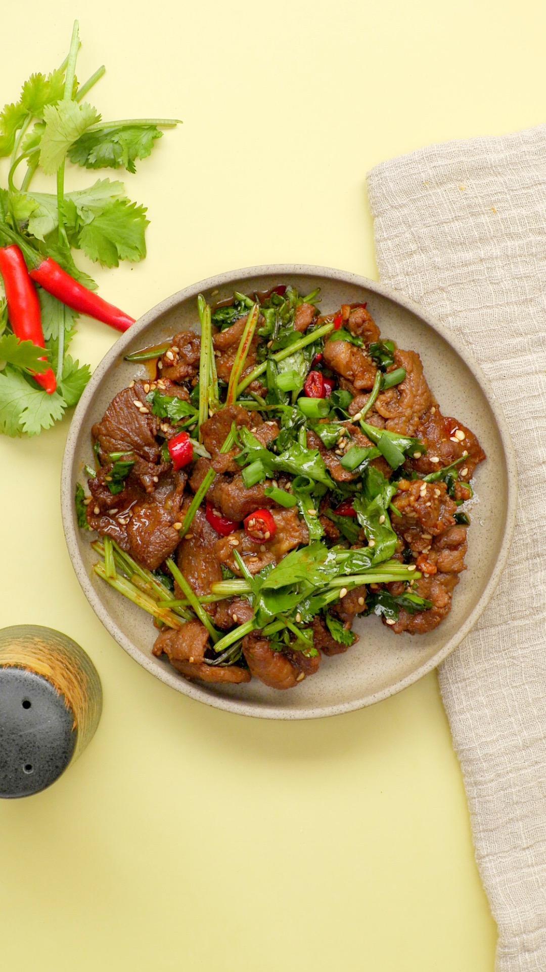 牛肉拌香菜的做法