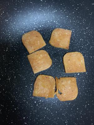 草原红火锅蘸料版三明治 超级好吃。低卡的做法 步骤1
