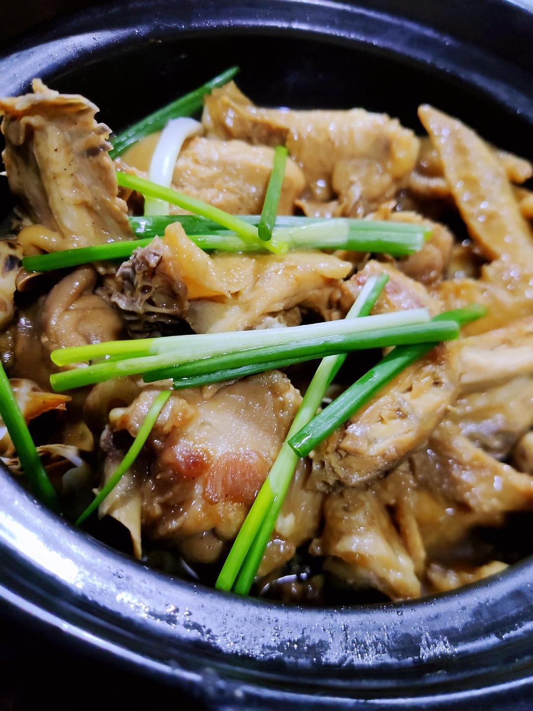 鲍鱼花螺炆鸡