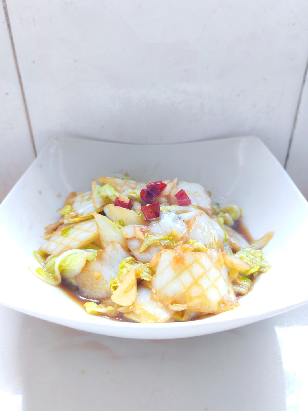 厨师长教你：“炝炒大白菜”的家常做法，糊辣咸鲜，回味略带酸甜
