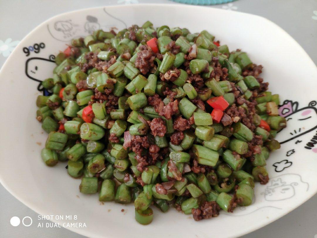 肉沫豆角下饭菜
