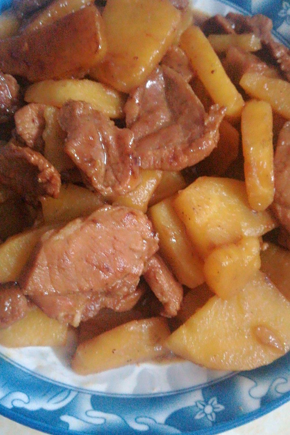土豆烧肉