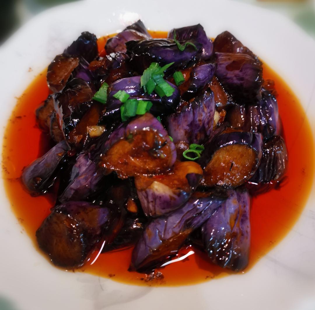 开胃下饭菜！巨简单的家常鱼香茄子煲