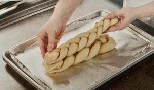 哈拉面包的做法 步骤6