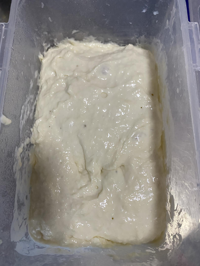 鲜奶液种超熟吐司