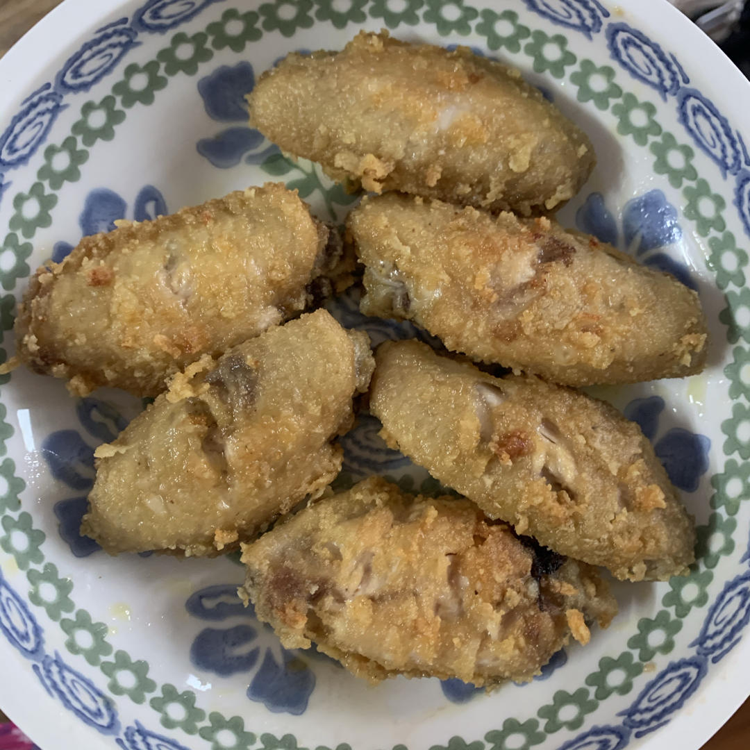 蒜香炸鸡翅