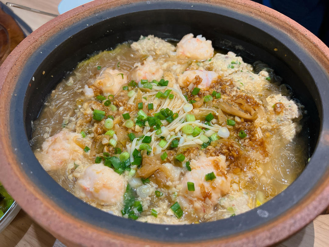蒜蓉虾滑粉丝煲