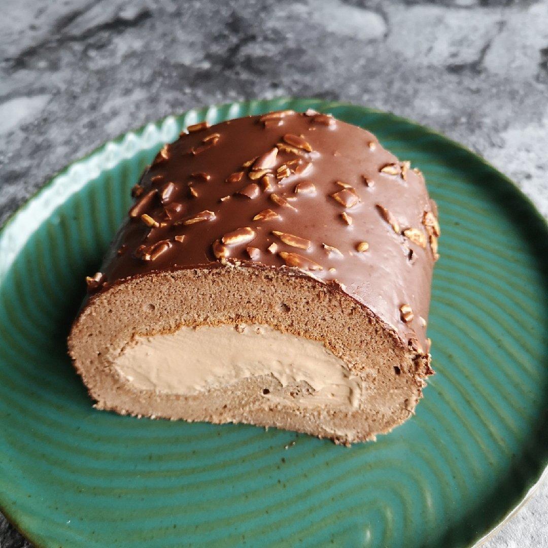 🍫梦龙蛋糕卷. 巧克力脆皮蛋糕卷 by pink-rabbit