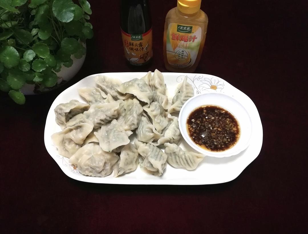 鸡汁猪肉茴香饺子的做法
