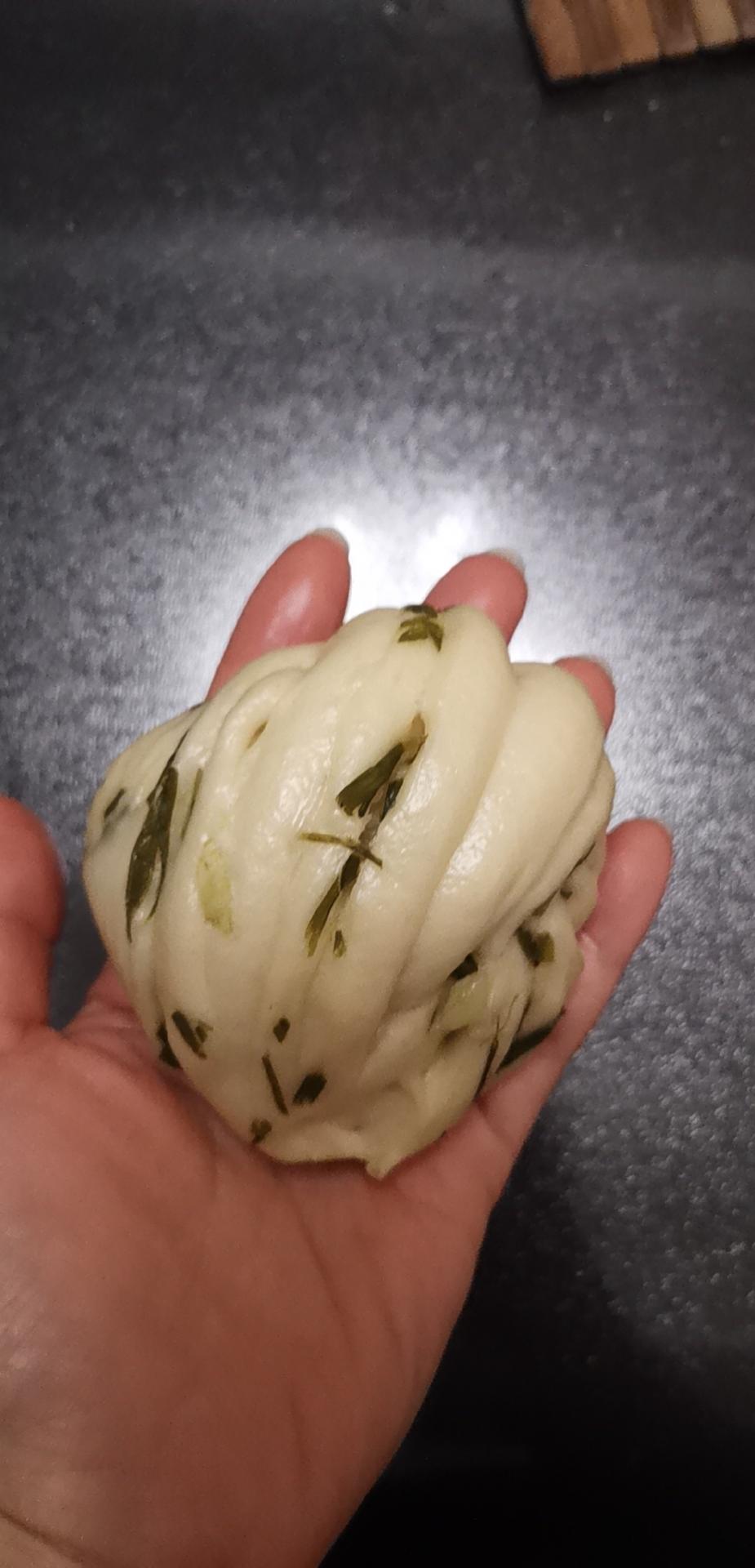 葱油花卷，一根筷子卷出漂亮的造型