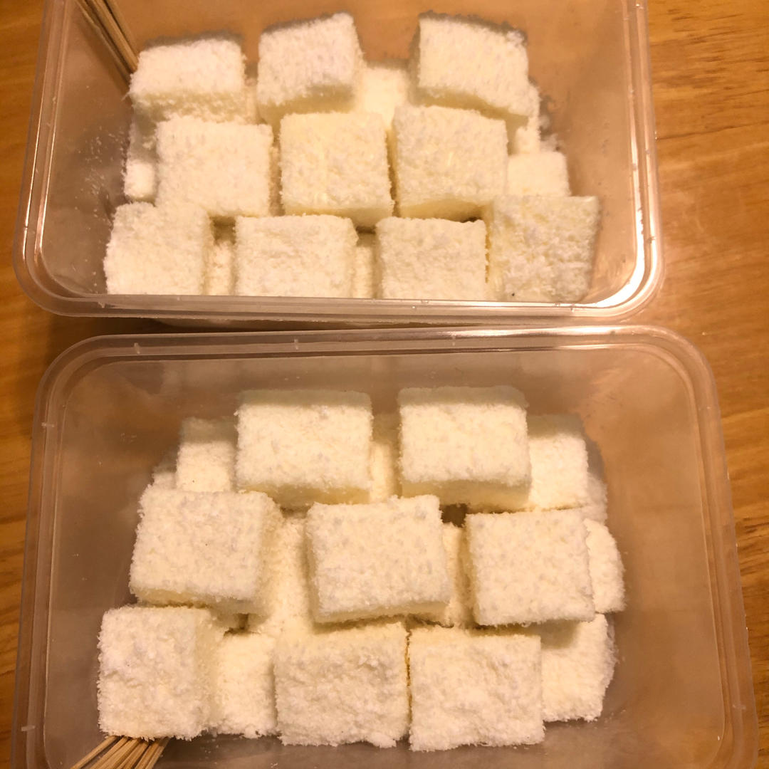 椰蓉牛奶小方（不用淡奶油，炼奶）
