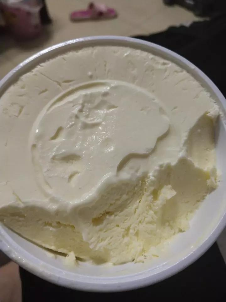 李游09做的淡奶油冰淇淋