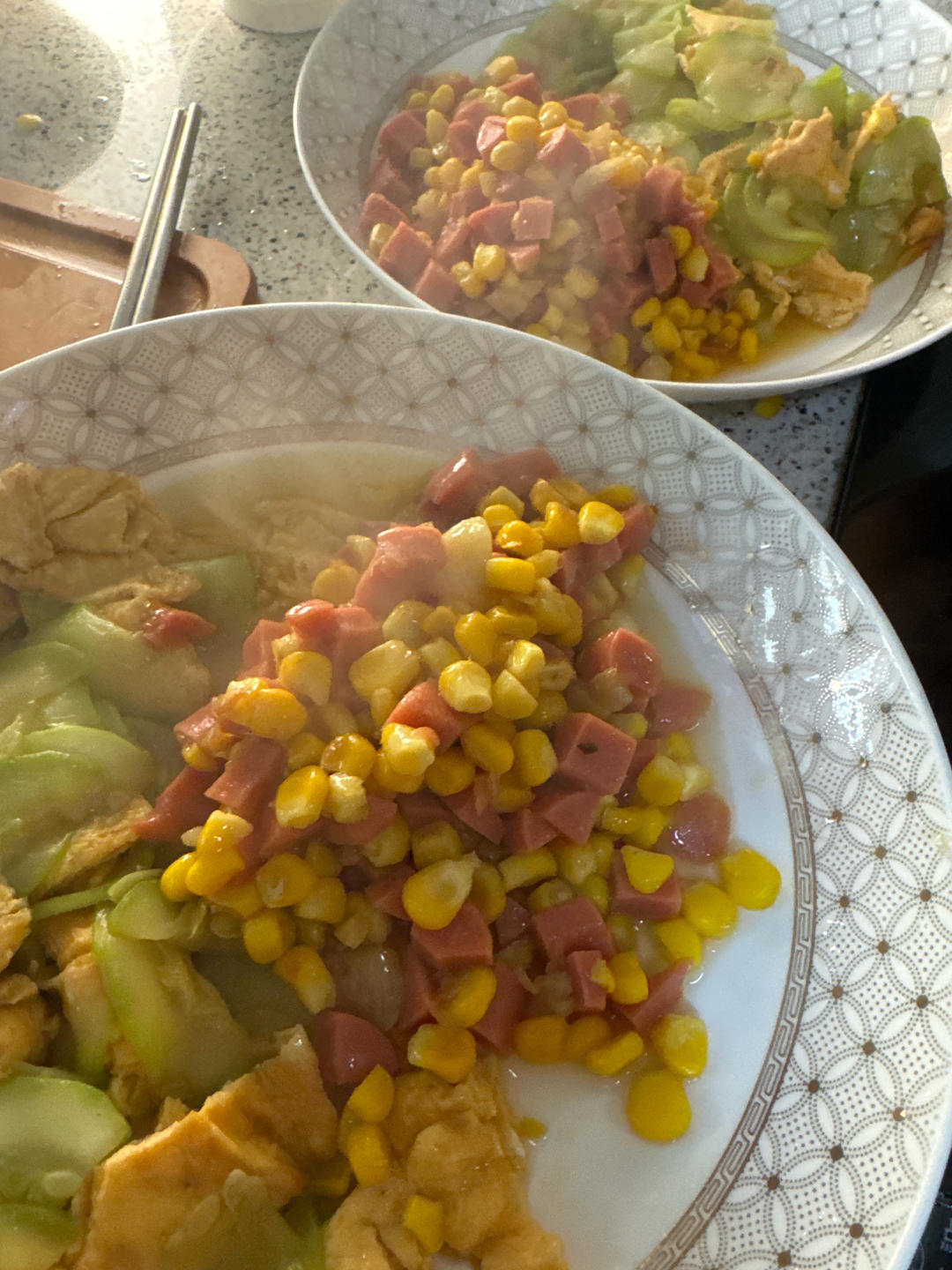 下饭菜！好吃香甜的清炒玉米粒火腿肠