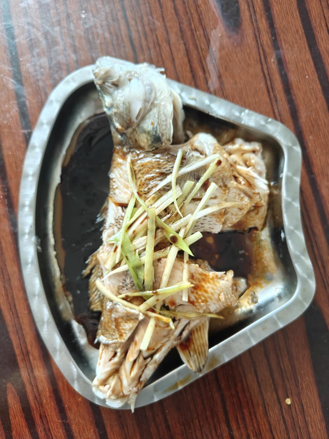 清蒸鲈鱼